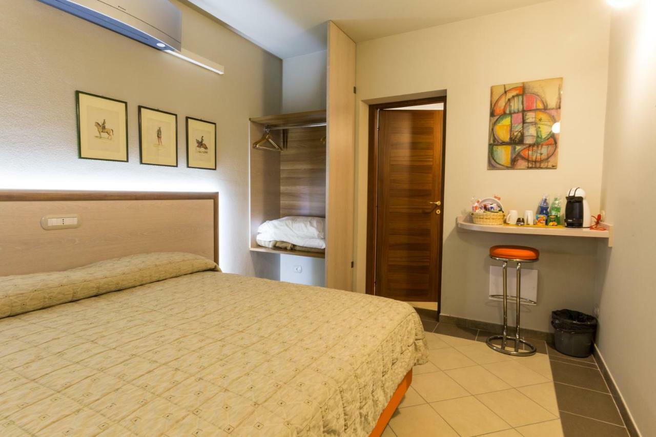 Hotel Residence Diamantina Ferrara Ngoại thất bức ảnh